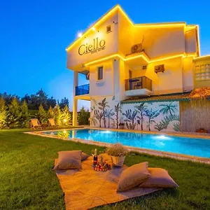 ciello-suites-hotel.turkeyfethiyehotels.com/